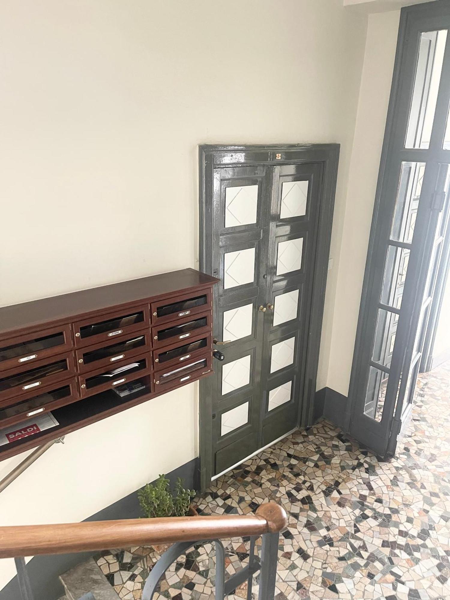Ampio Bilocale Zona Navigli Apartment Milan Bagian luar foto